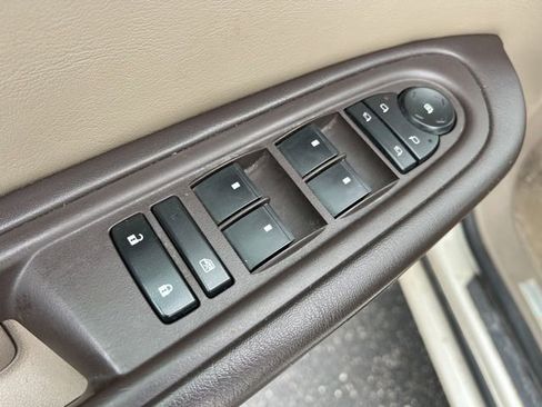 Used 2014 GMC Acadia Denali image 25