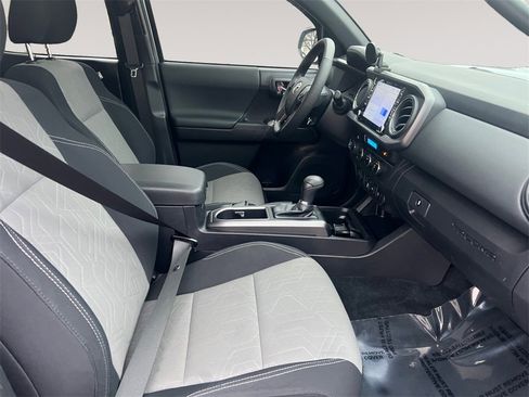 Certified 2023 Toyota Tacoma TRD Sport image 15