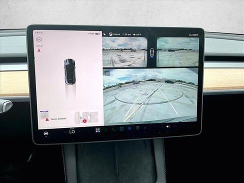 Used 2025 Tesla Model Y Long Range RWD image 23