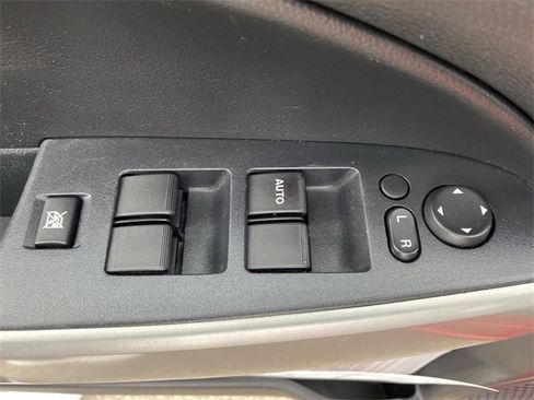 Used 2014 MAZDA MAZDA2 Sport image 14