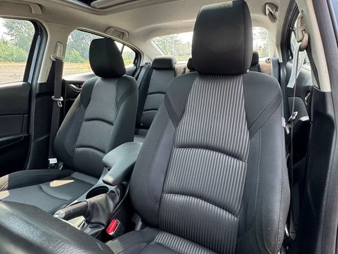 Used 2016 MAZDA MAZDA3 i Touring FWD image 30