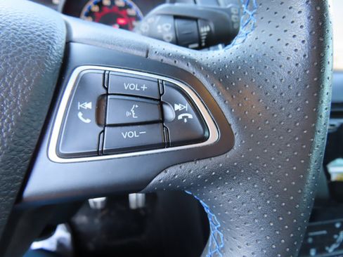 Used 2017 Ford Focus RS image 15