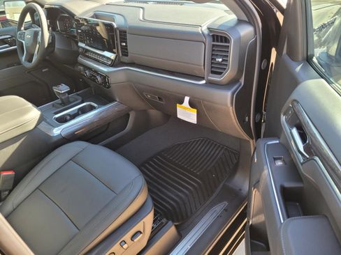 New 2026 Chevrolet Silverado 1500 LTZ w/ Technology Package AWD/4WD image 6