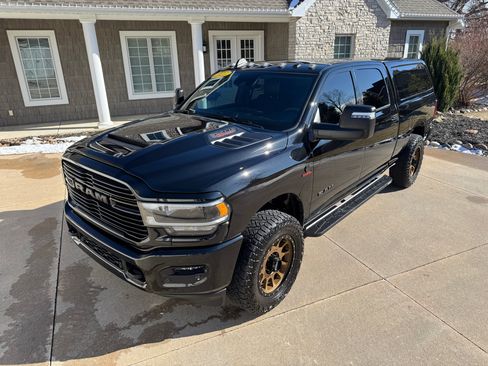 Used 2023 RAM 2500 Laramie image 29