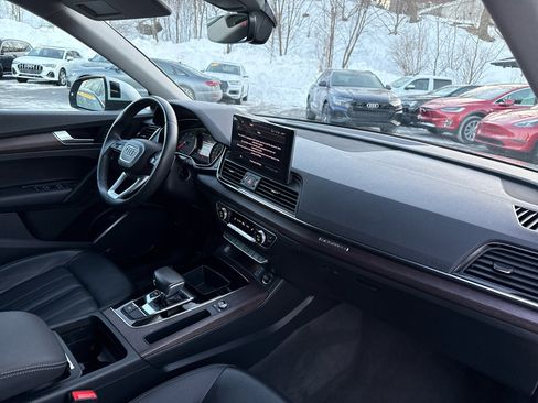 Used 2021 Audi Q5 2.0T Premium w/ Convenience Package image 32