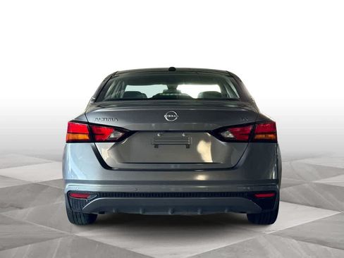 Used 2023 Nissan Altima 2.5 SV FWD image 7