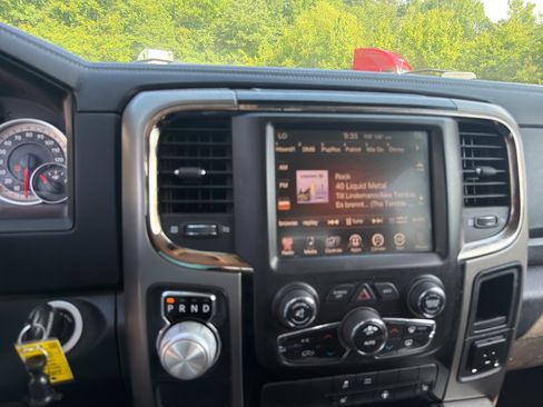 Used 2014 RAM 1500 Sport w/ Sport Premium Group RWD image 11