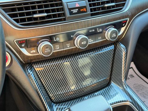 Used 2018 Honda Accord EX-L image 23