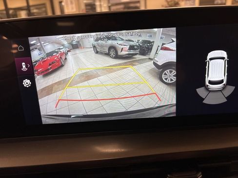 Used 2023 Kia Telluride LX image 19