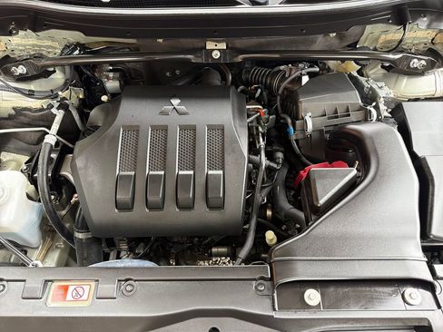 Used 2024 Mitsubishi Eclipse Cross LE image 37