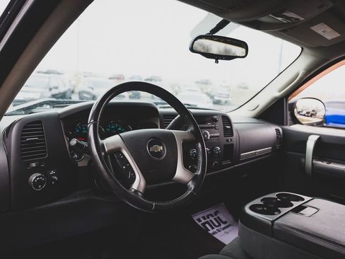 Used 2009 Chevrolet Silverado 1500 LT w/ Power Pack Plus image 9