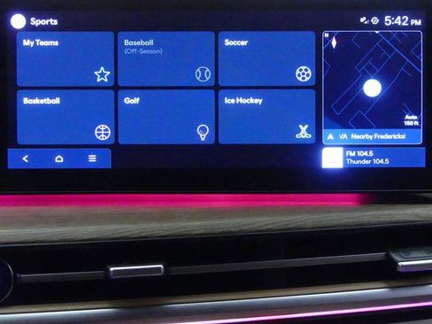 Used 2024 Hyundai Santa Fe Limited image 17