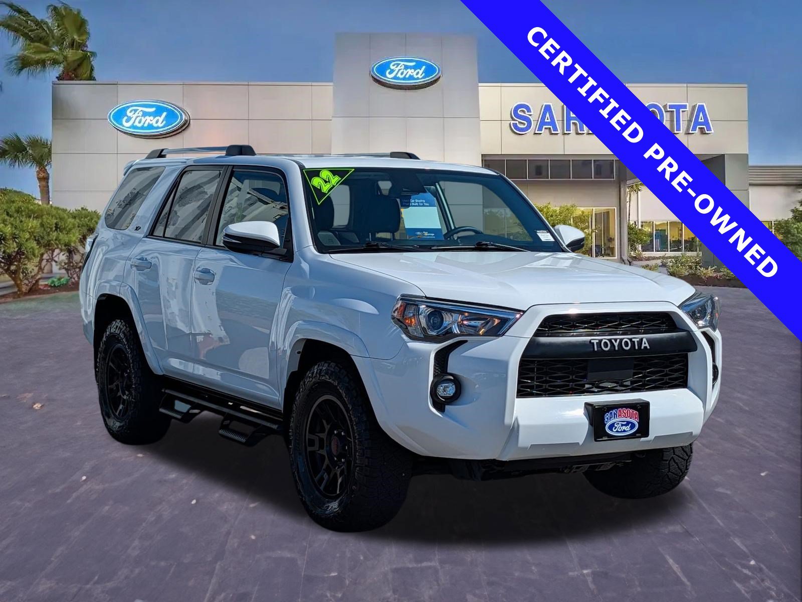 Used 2022 Toyota 4Runner SR5 Premium w/ Moonroof Package RWD image 1