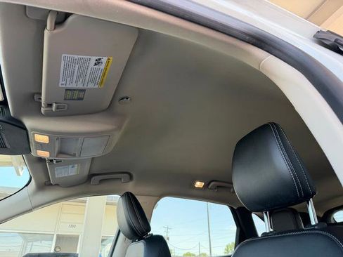Used 2020 Ford Escape SEL AWD/4WD image 14