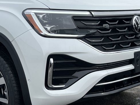 New 2026 Volkswagen Atlas SEL Premium R-Line image 4