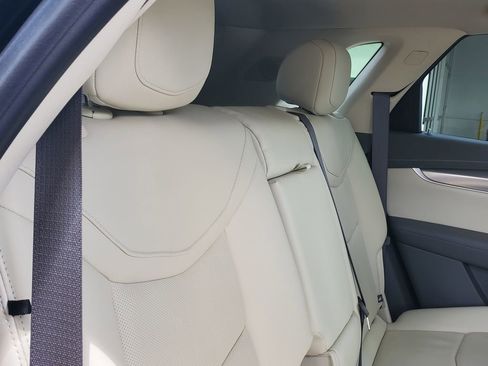 Used 2024 Cadillac XT5 Premium Luxury w/ Technology Package image 24