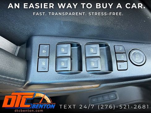 Used 2019 GMC Yukon XL Denali w/ Denali Ultimate Package AWD/4WD image 12