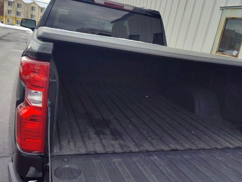 Used 2024 Chevrolet Silverado 1500 Custom w/ Dark Appearance Package image 3