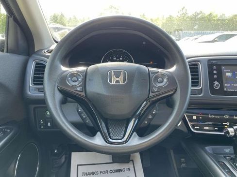 Used 2022 Honda HR-V EX image 19
