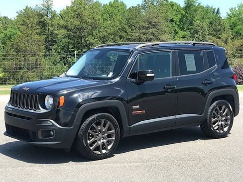 Used 2016 Jeep Renegade 75th Anniversary FWD image 1
