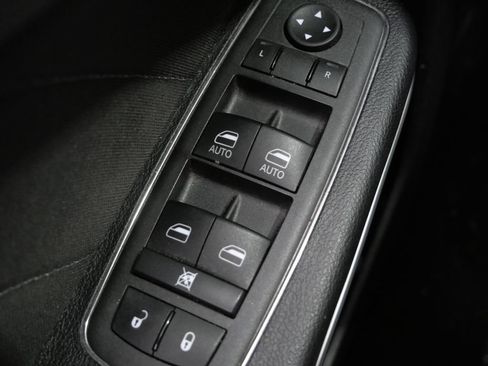 Used 2022 Dodge Charger Scat Pack RWD image 13