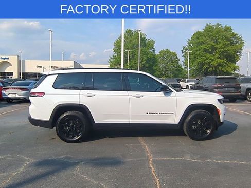Certified 2024 Jeep Grand Cherokee L Laredo AWD/4WD image 6
