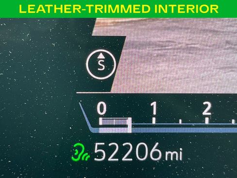 Used 2021 Cadillac Escalade ESV Premium Luxury image 22