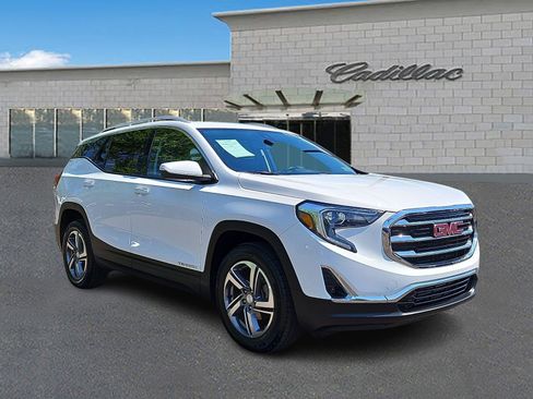 Used 2021 GMC Terrain SLT AWD/4WD image 3