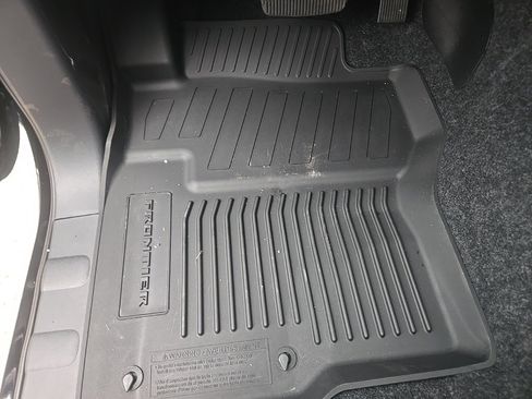 New 2026 Nissan Frontier SV image 13