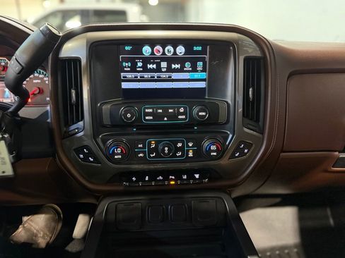 Used 2016 Chevrolet Silverado 3500 High Country w/ Duramax Plus Package image 15