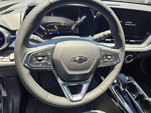 New 2026 Chevrolet Trax LT w/ Driver Confidence Package FWD image 25