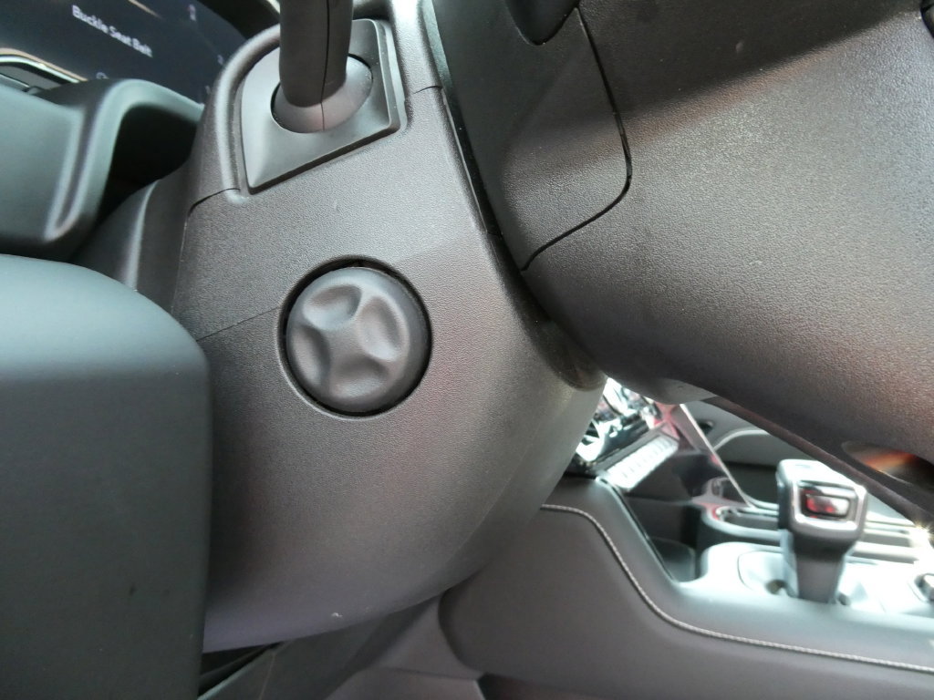 Used 2024 GMC Sierra 1500 AT4X AWD/4WD image 28