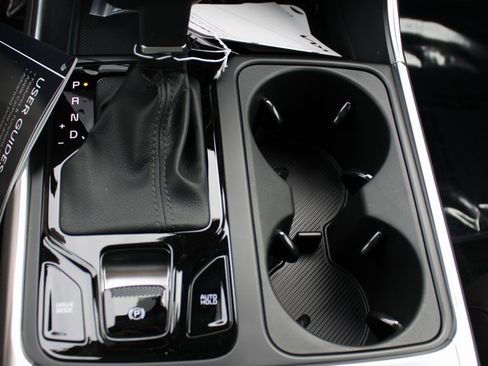 New 2026 Kia Carnival EX image 25