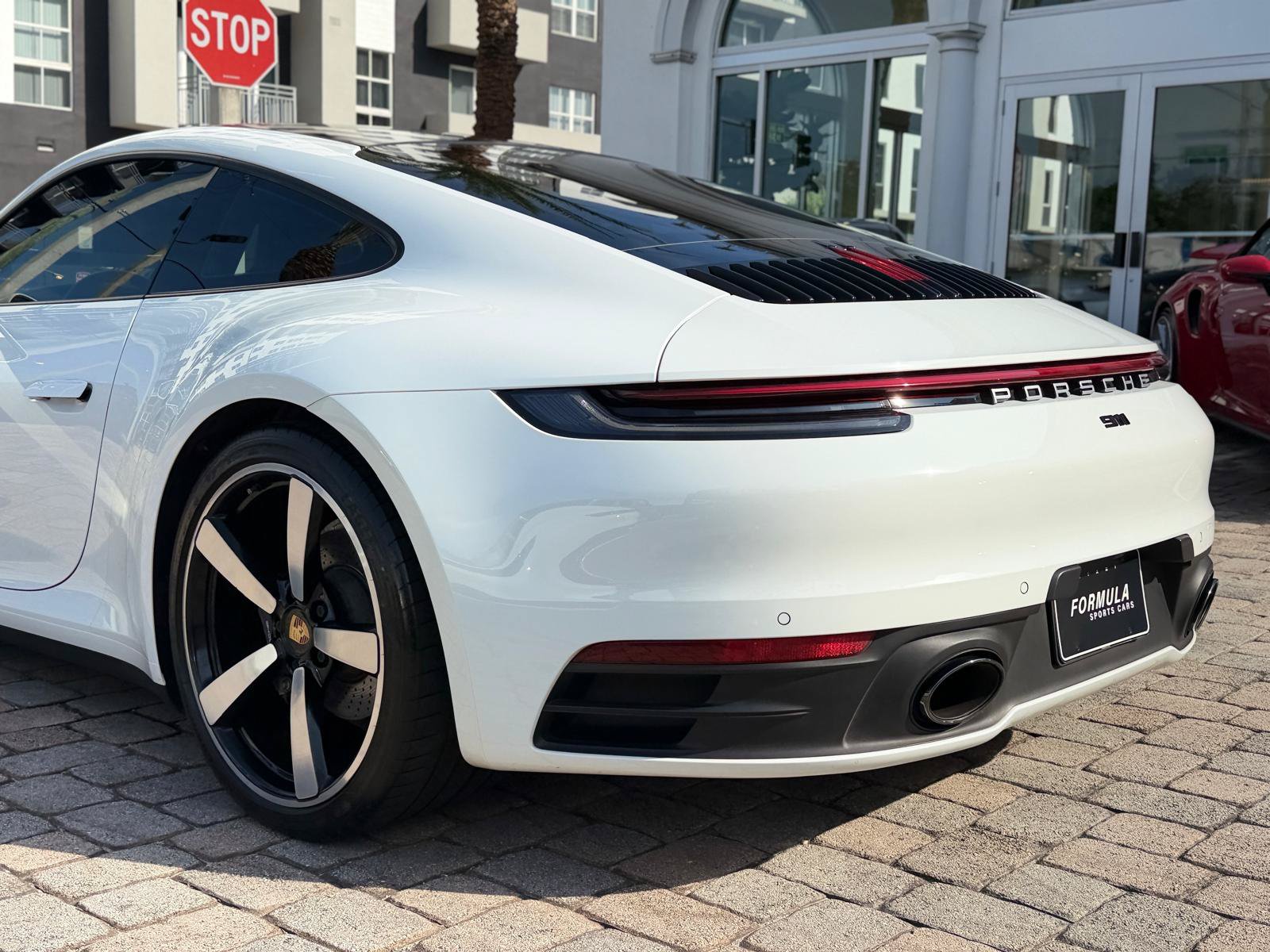 Used 2021 Porsche 911 Carrera RWD image 15