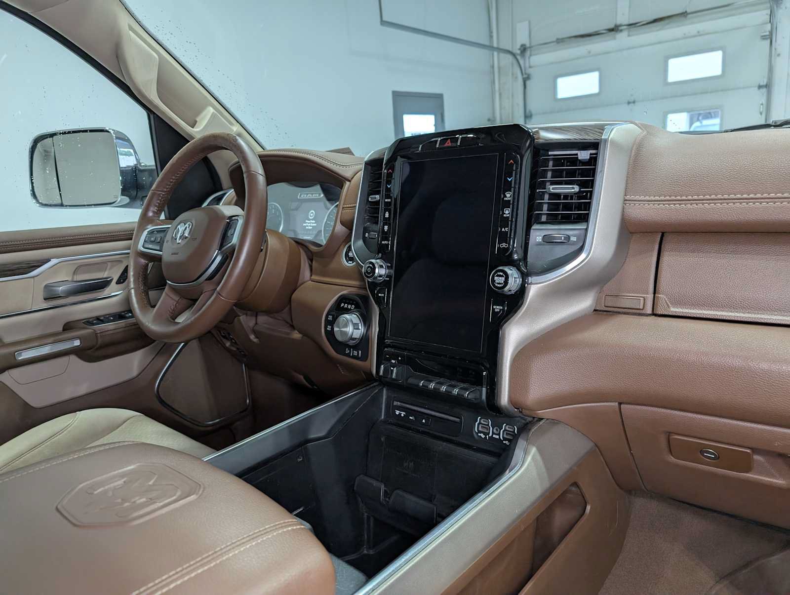 Used 2019 RAM 1500 Laramie AWD/4WD image 48