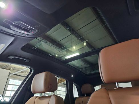 Used 2021 Audi Q5 e Premium Plus w/ Premium Plus Package image 24