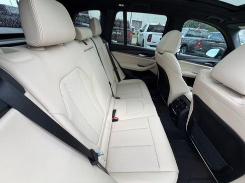 Used 2023 BMW X3 sDrive30i w/ Premium Package RWD image 36