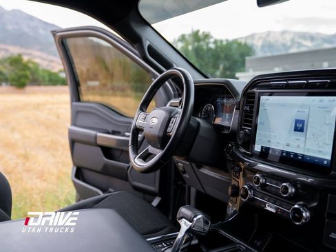 Used 2022 Ford F150 XLT w/ Equipment Group 302A High image 20