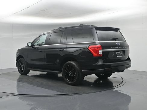 Certified 2024 Ford Expedition XLT AWD/4WD image 6