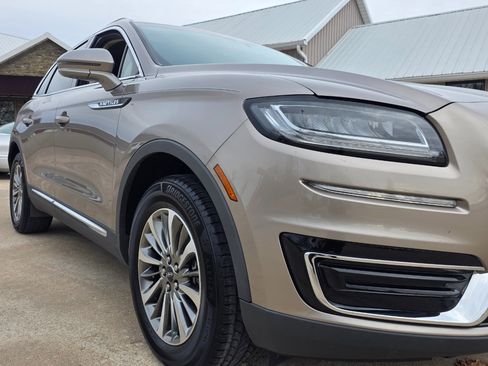 Used 2020 Lincoln Nautilus FWD w/ Equipment Group 101A image 25