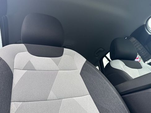 Certified 2024 Chevrolet Trax LS image 17