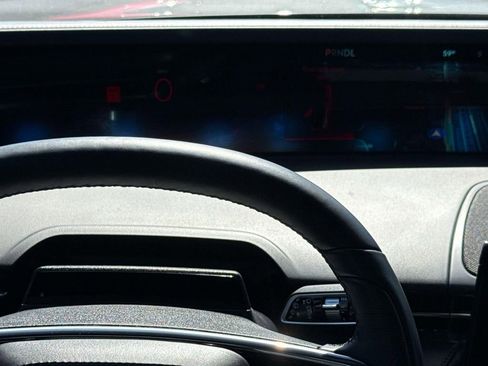 Used 2025 Lincoln Nautilus Reserve w/ Jet Appearance Package image 20