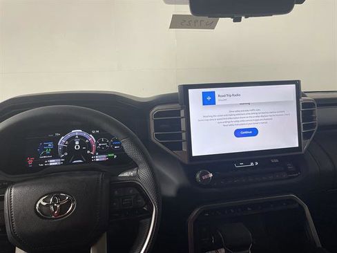 New 2026 Toyota Sequoia Platinum AWD/4WD image 17
