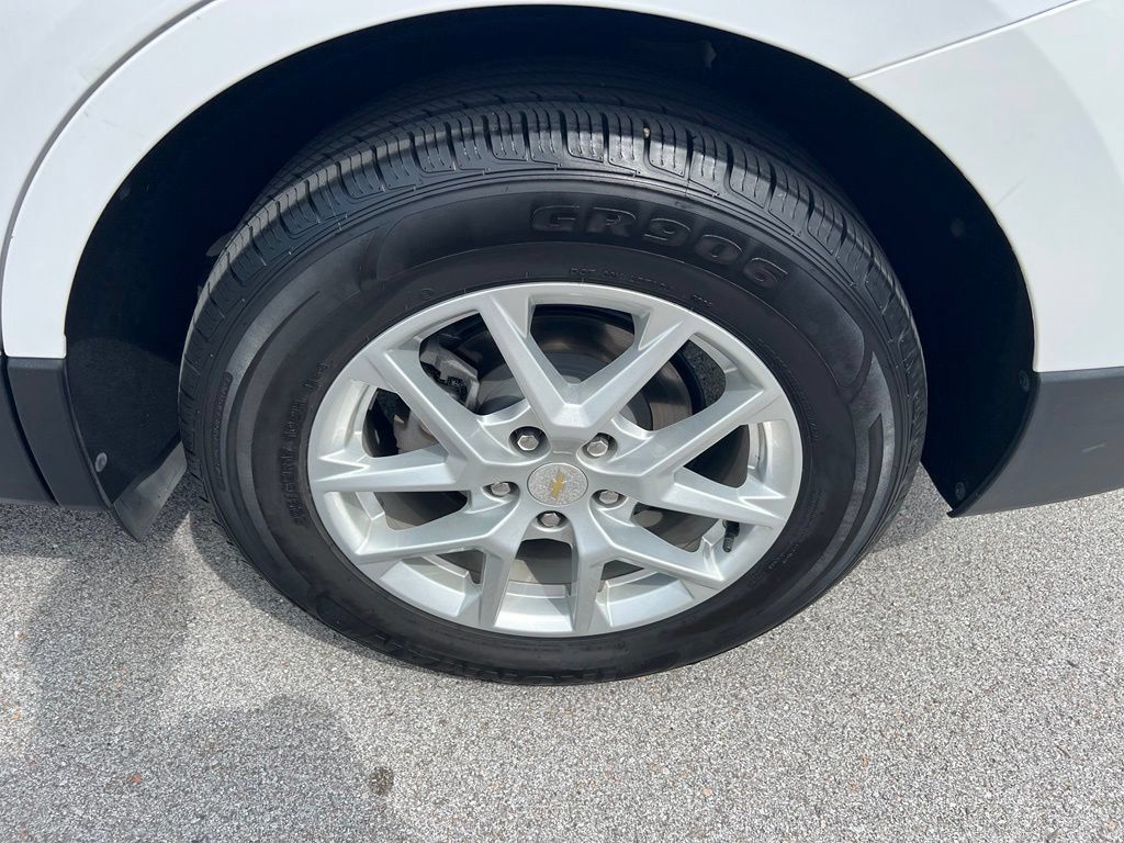 Used 2024 Chevrolet Equinox LT AWD/4WD image 14