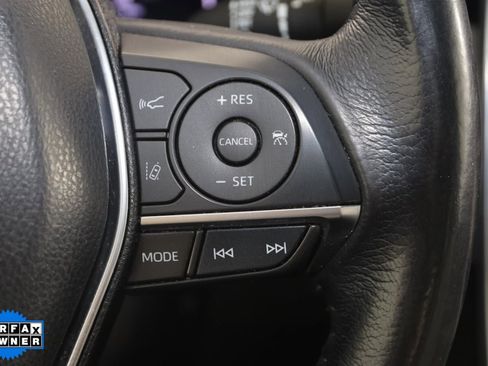 Used 2019 Toyota Avalon XLE image 34