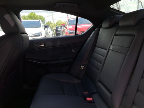 Certified 2022 Lexus IS 350 F Sport image 13