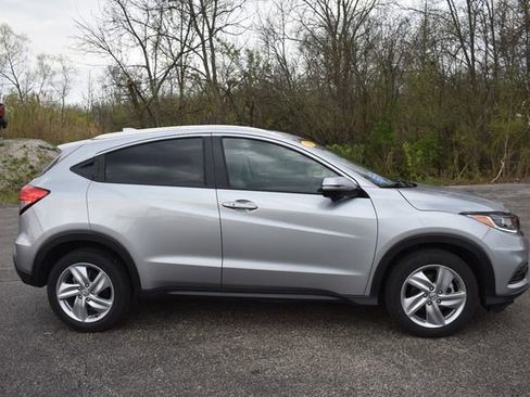 Used 2019 Honda HR-V EX image 2
