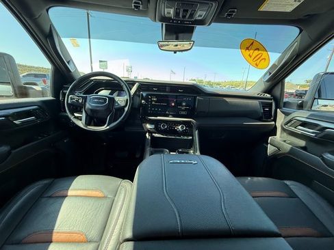 Used 2024 GMC Sierra 2500 AT4 w/ AT4 Premium Plus Package image 15