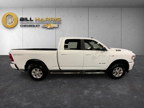 Used 2022 RAM 2500 Big Horn w/ Level C Equiment Group AWD/4WD image 10