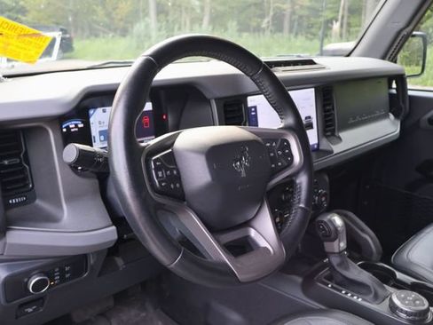 Used 2024 Ford Bronco Everglades AWD/4WD image 13